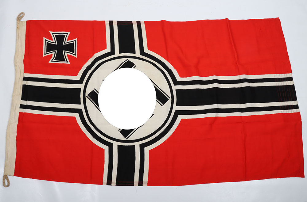 #1052 – WW2 German Reichskriegsflagge (Battle Flag)