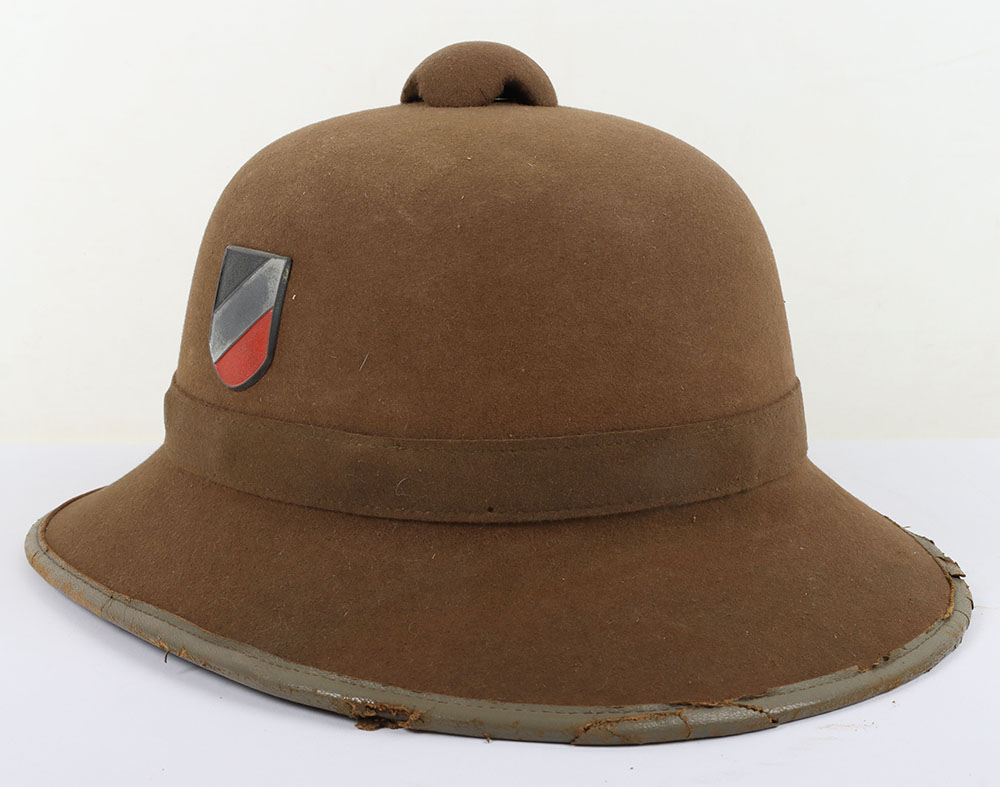 #1491 – WW2 German Afrikakorps (D.A.K) Sun Helmet