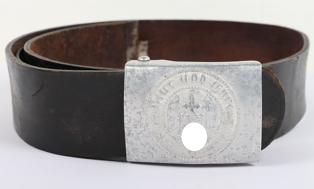 #1498 – WW2 German Hitler Youth Belt and Unusual Variation Buckle by Assmann