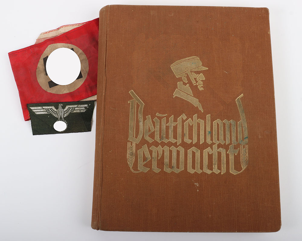 #1516 – Third Reich Deutschland Erwacht Card Book