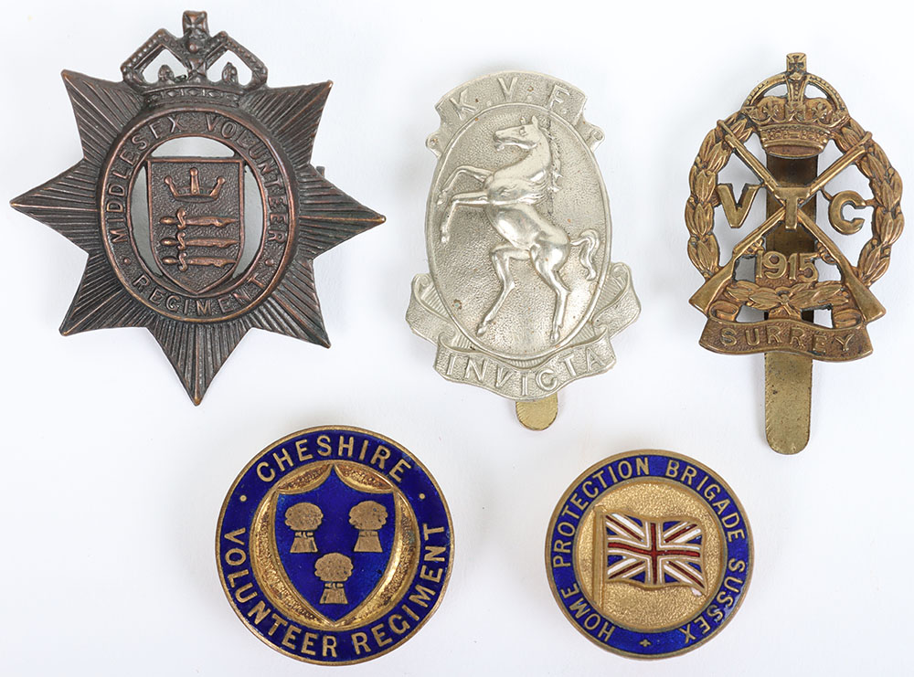 #171 – Grouping of WW1 VTC Badges