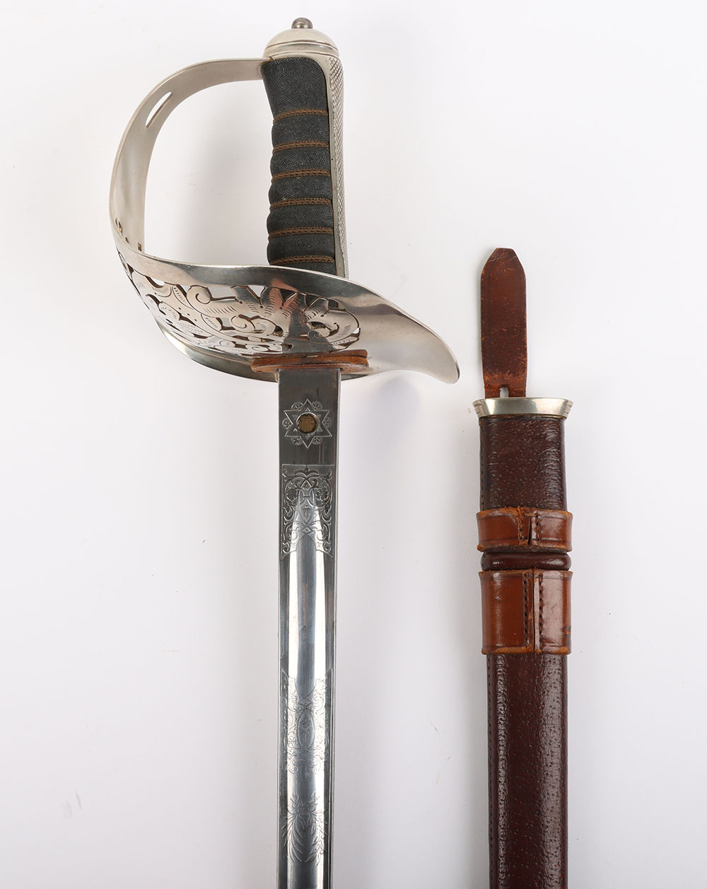 #523 – George V 1897 Pattern Infantry Officers Sword