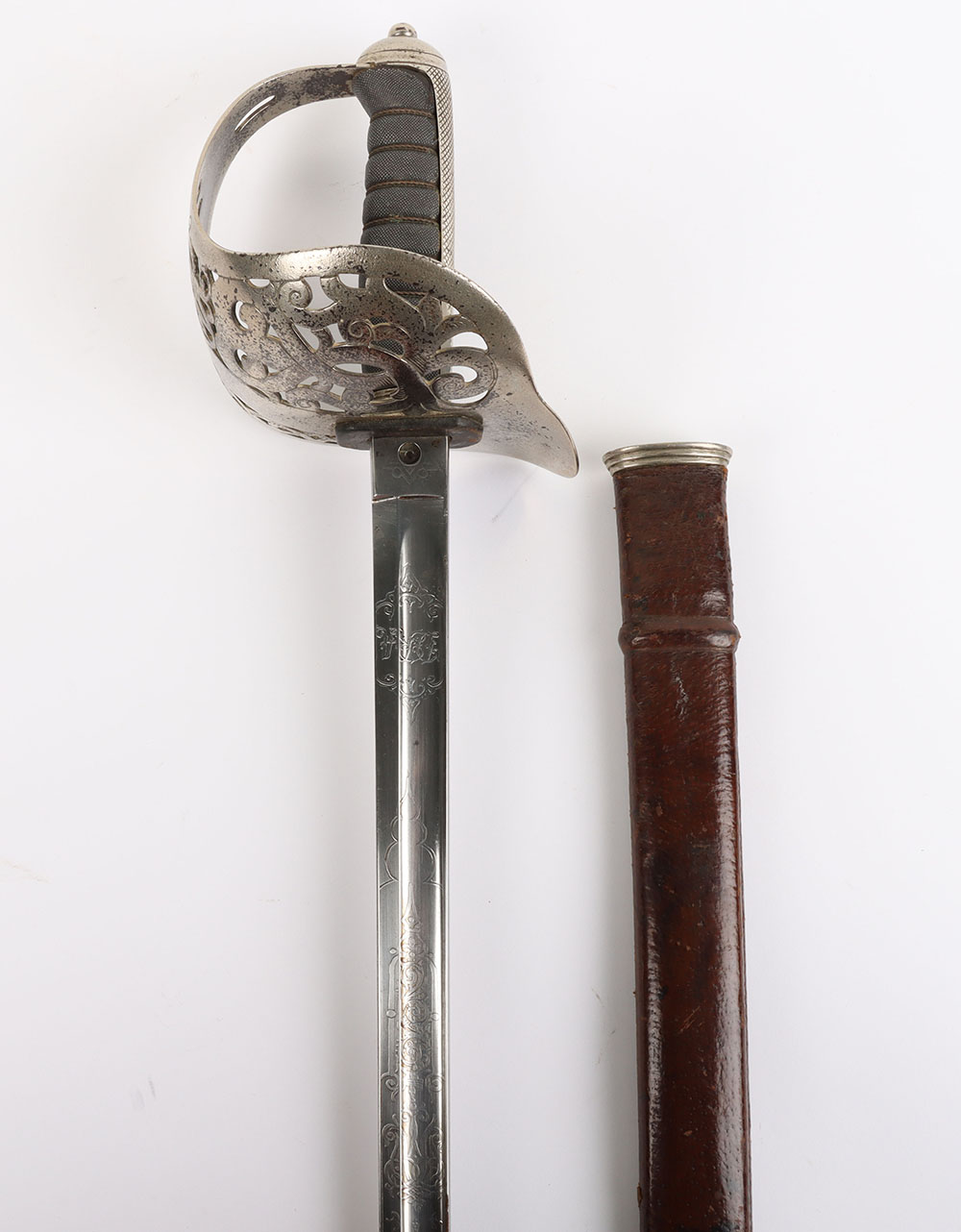 #524 – Victorian 1895 Pattern Infantry Officers Sword by McBride, Charles Street, St James’s, London