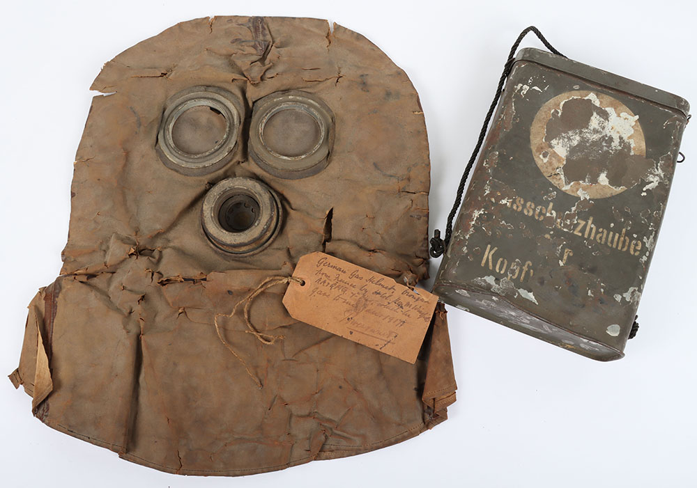 #720 – Rare WW1 German War Wounded Hospital Gas Mask