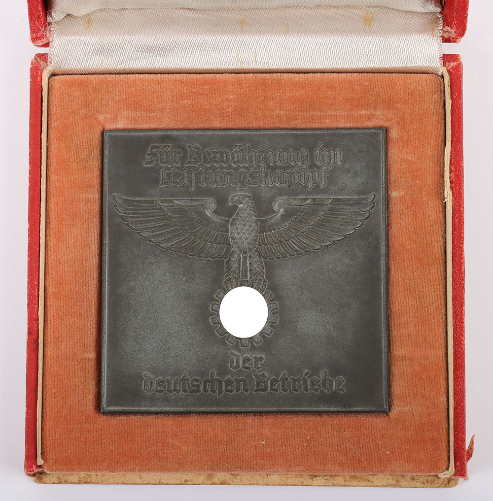 #828 – Third Reich DAF Cased Non-Portable Award