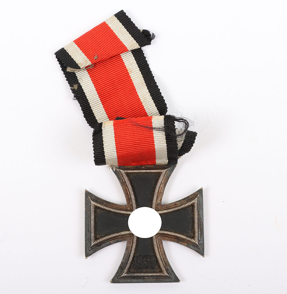 #847 – WW2 German 1939 Iron Cross 2nd Class