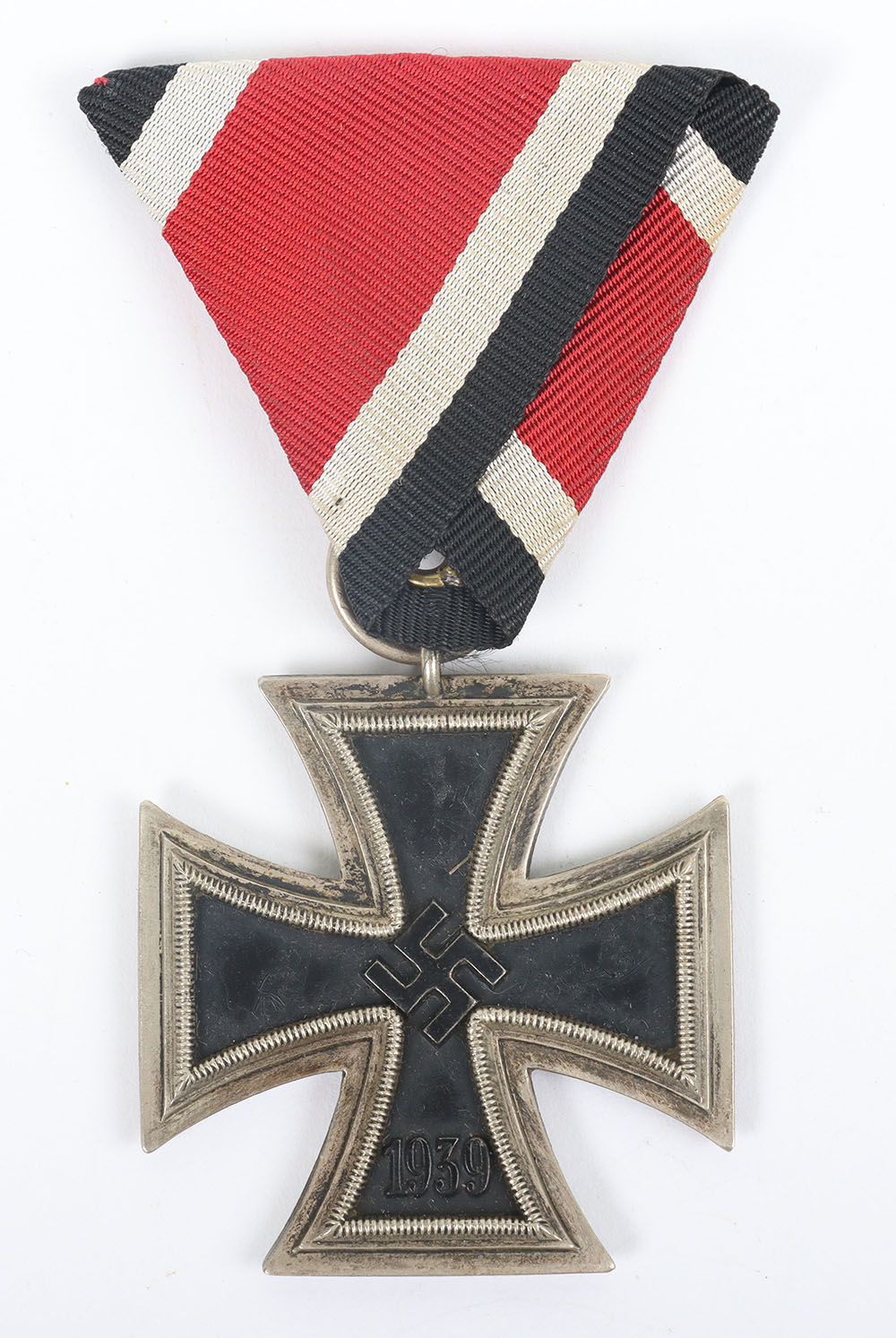 #851 – WW2 German 1939 Iron Cross 2nd Class on Austrian Ribbon