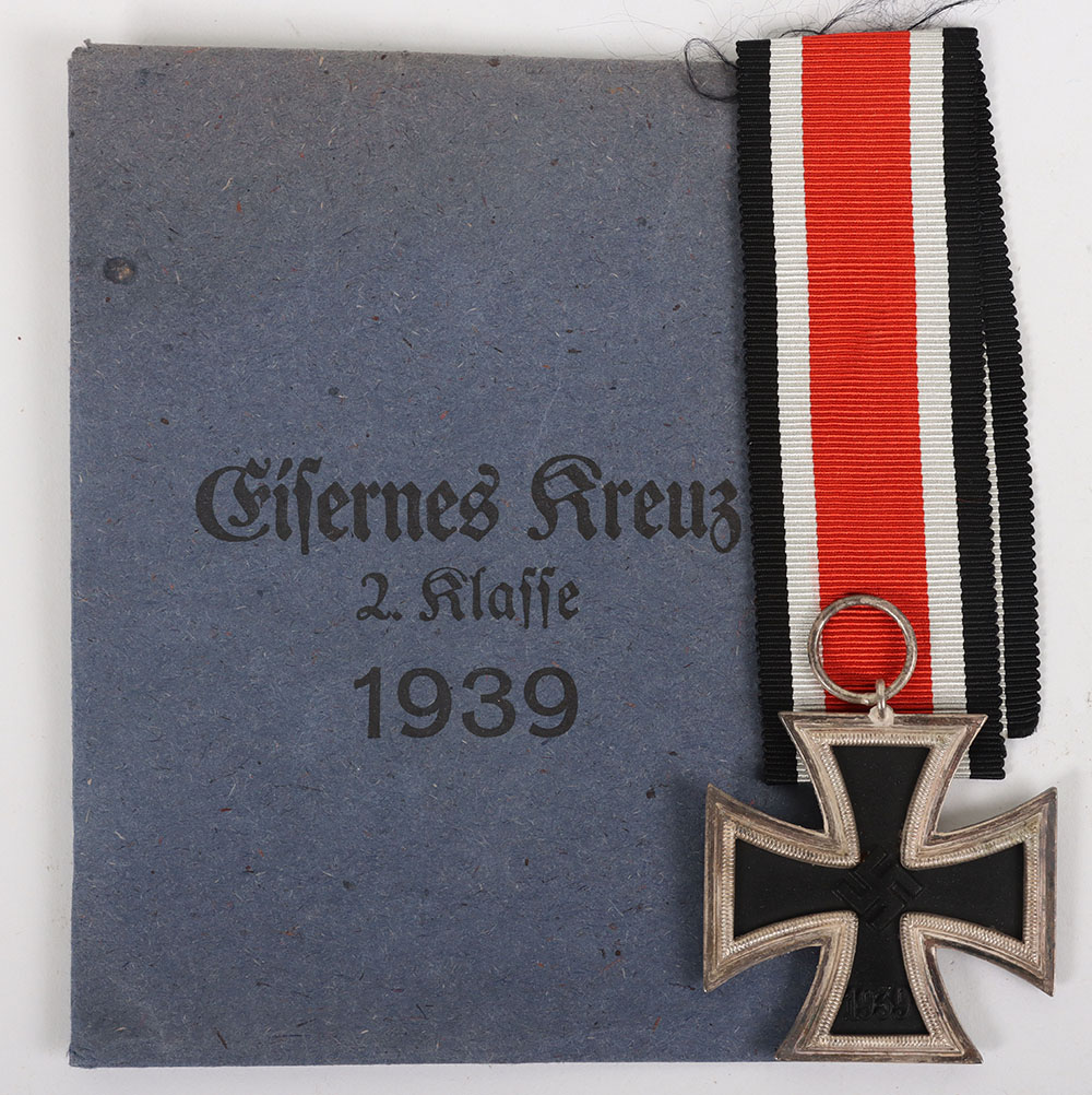 #852 – WW2 German 1939 Iron Cross 2nd Class by Deschler & Sohn with Original Paper Packet of Issue