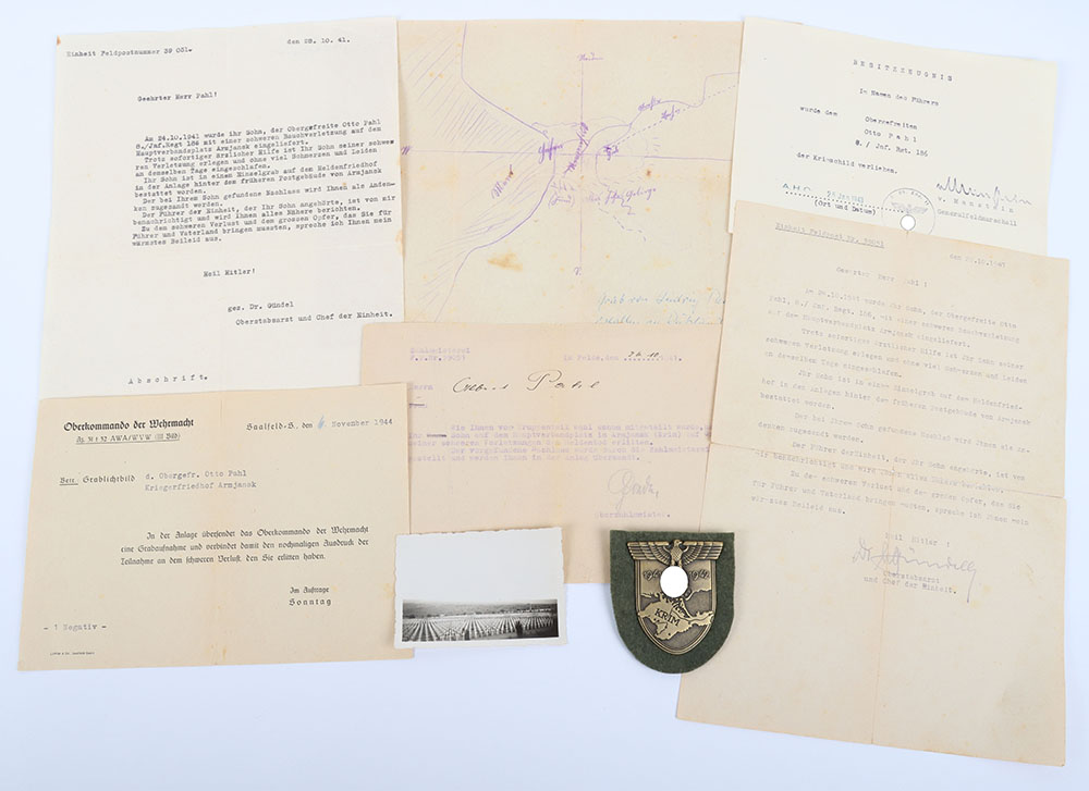 #930 – Grouping of Documents and Awards Relating to Pahl Family and Two Sons, Both Who Were Killed During WW2