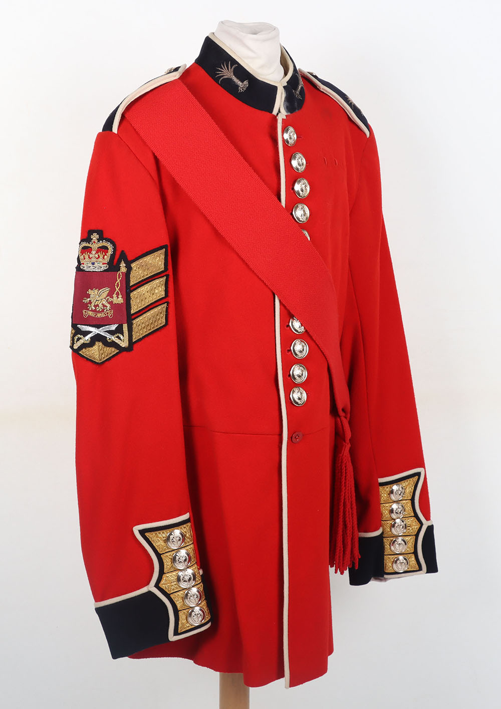 #725 – EIIR Welsh Guards Colour Sergeants Full Dress Tunic