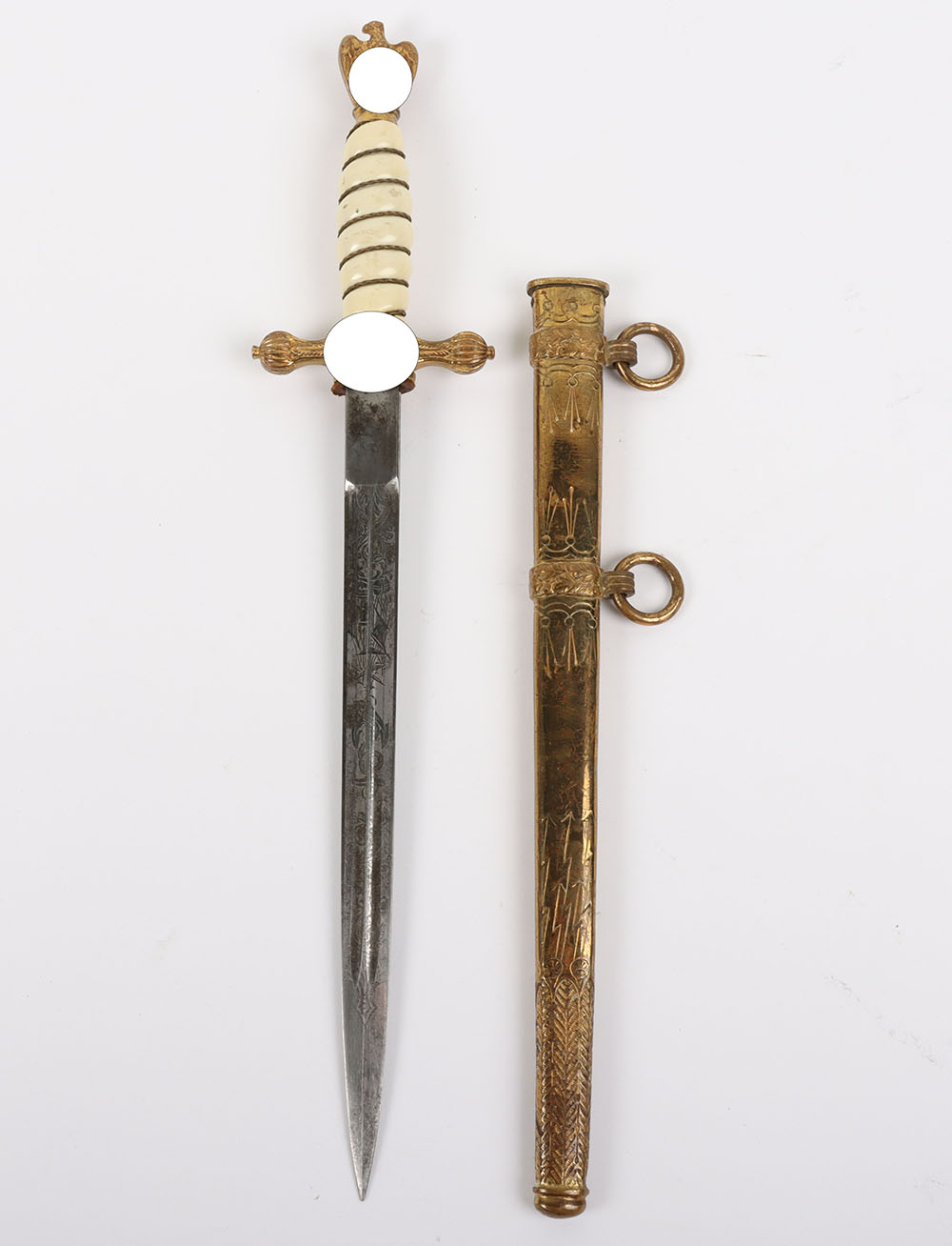 #854 – WW2 German Kriegsmarine Officers Dress Dagger by F W Holler Solingen