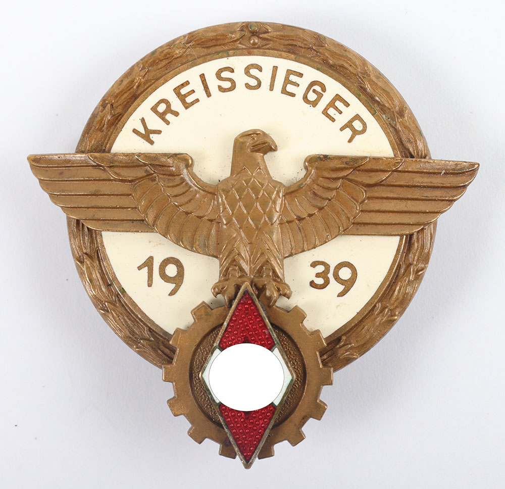 #904 – Third Reich Hitler Youth 1938 Kreissieger Badge