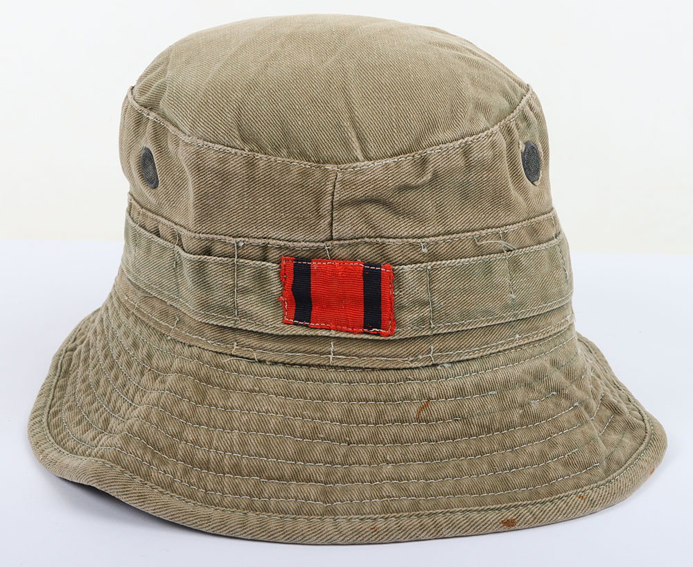 #138 – British Post War Jungle Green Cap as Worn in Malaya, Borneo etc