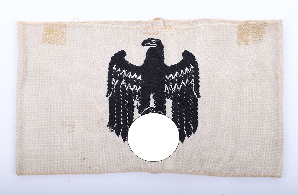 #25 – GERMAN WWII ARMED FORCES ARMBAND