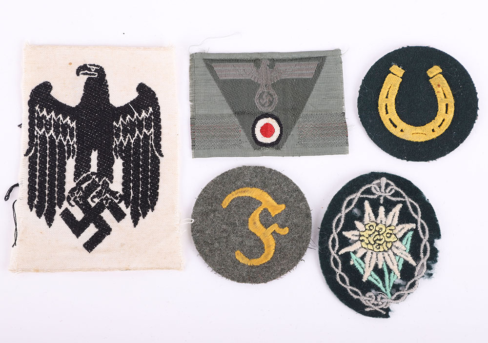 #287 – WWII GERMAN ARMY M-43 FIELD CAP INSIGNIA