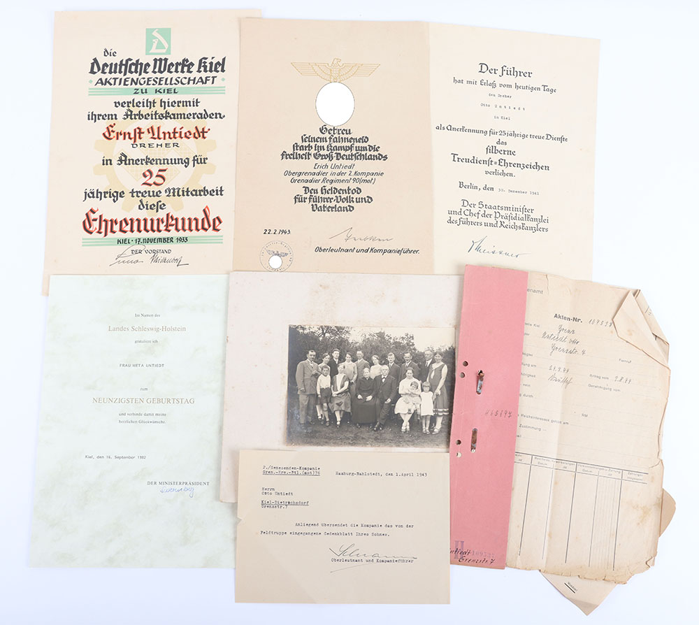 #289 – WW2 German Document Grouping to a Family from Kiel