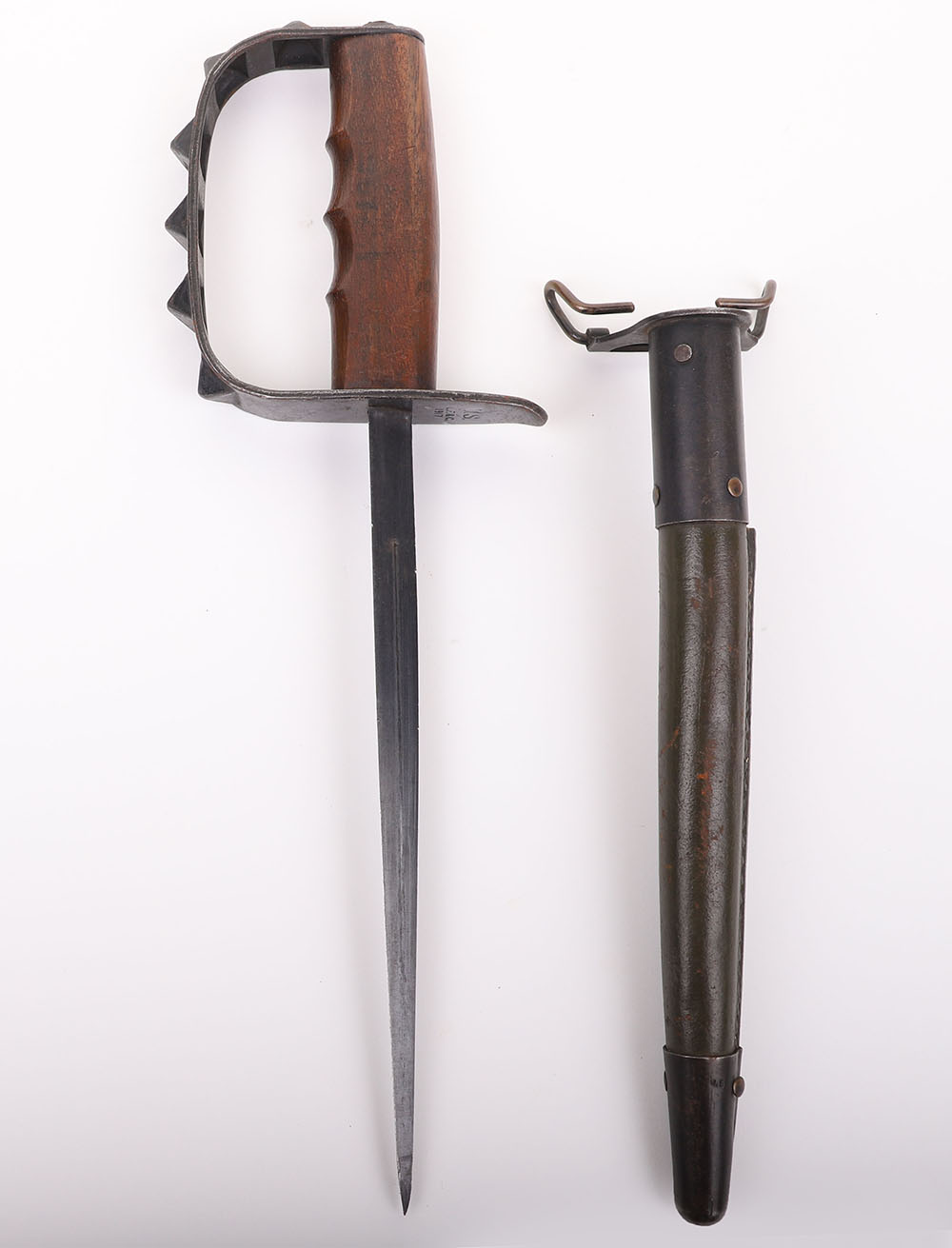 #77 – AMERICAN WWI M-1917 TRENCH KNIFE