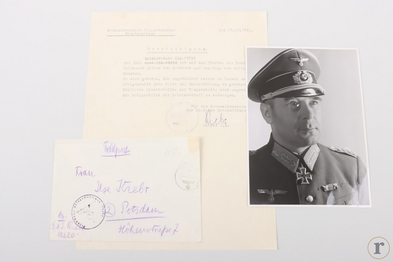 #70-0185 – Krebs, Hans – portrait photo, letter and hand-written envelope