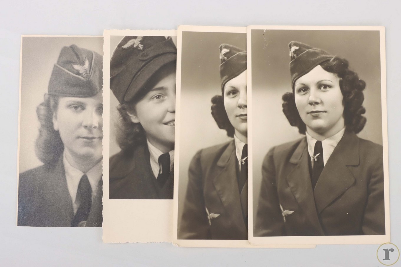 #70-0406 – 4 x Luftwaffe portrait photos of female auxiliaries