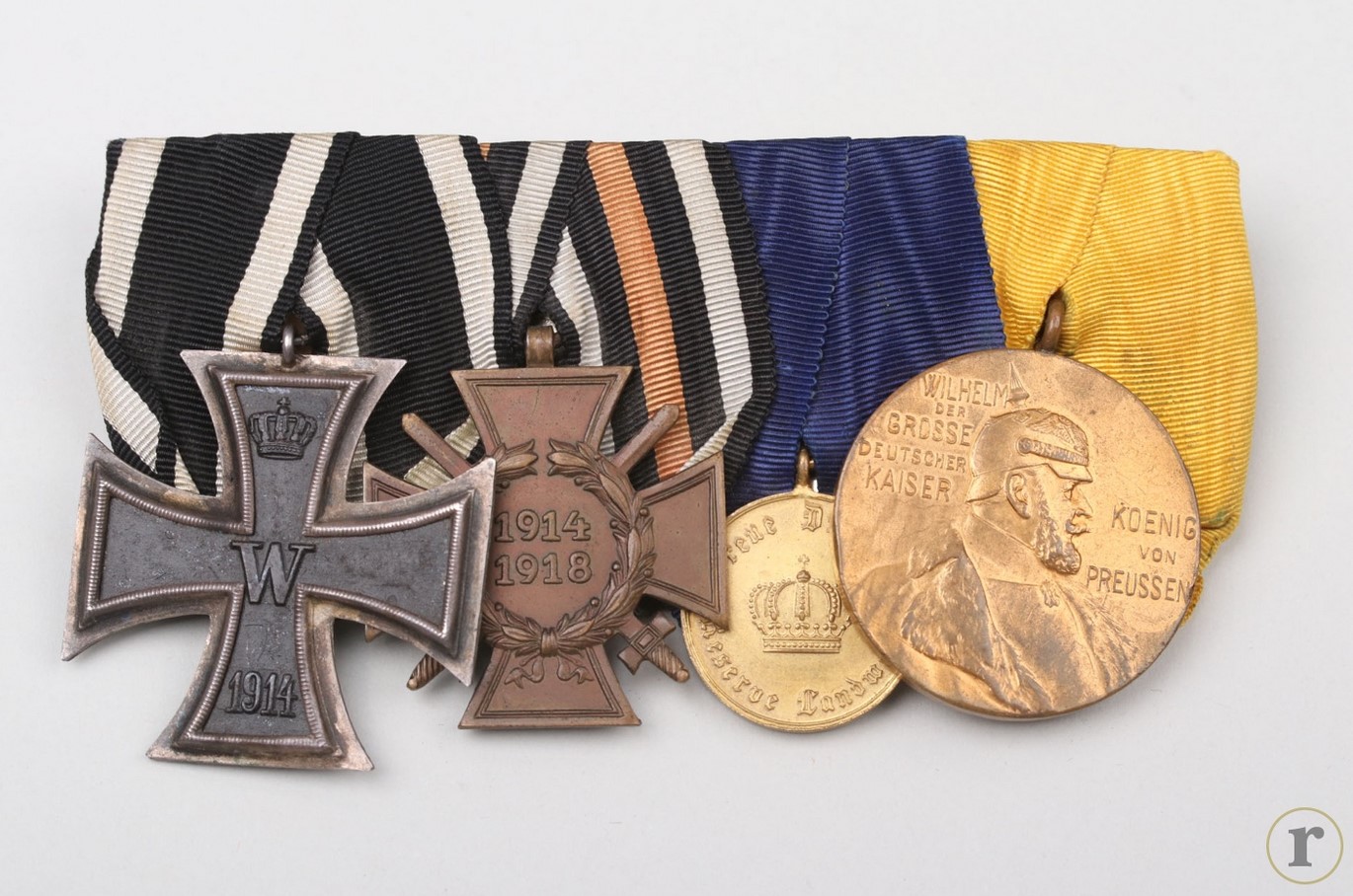 #71-1122 – Medal bars from a WWI Veteran