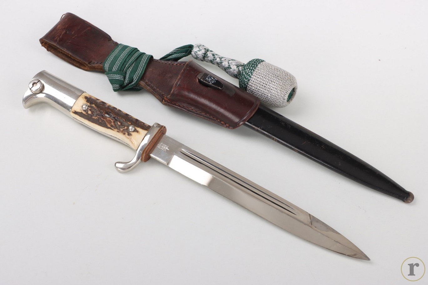 #71-0473 – Gebirgsjäger dress bayonet KS 98 with frog and portepee – Hörster