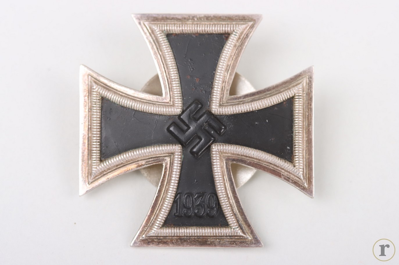 #71-0088 – 1939 Iron Cross 1st Class on screw-back – L59