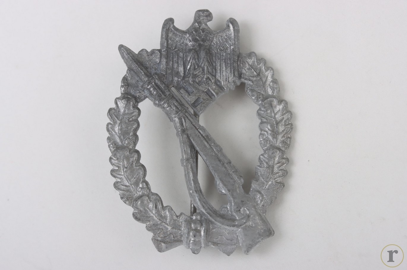 #71-0160 – Infantry Assault Badge in Silver ‘Wiedmann’