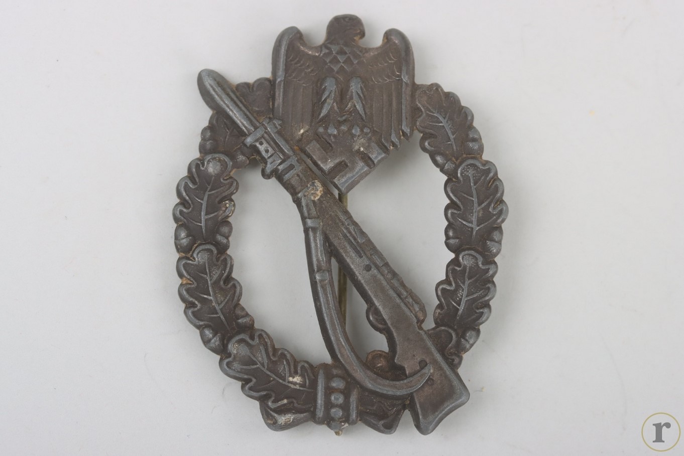 #71-0168 – Infantry Assault Badge in Silver ‘JFS’