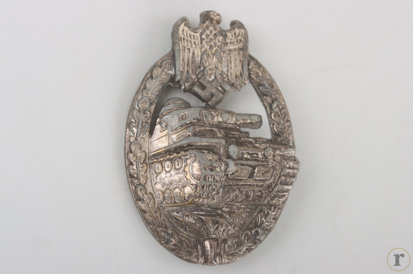 #71-0201 – Tank Assault Badge in Silver ‘ W.Deumer’