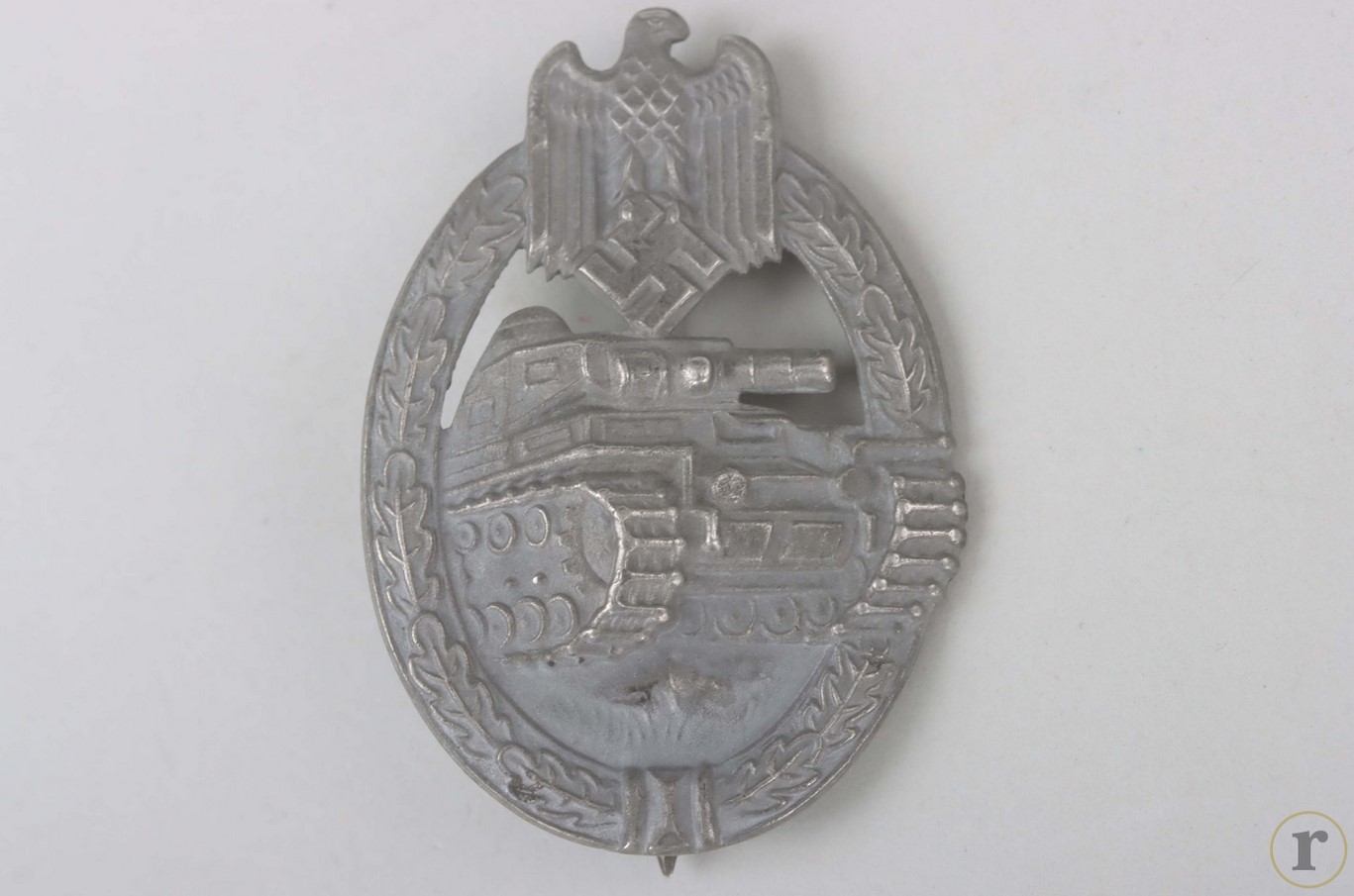 #71-0214 – Tank Assault Badge in Silver ‘F&R’