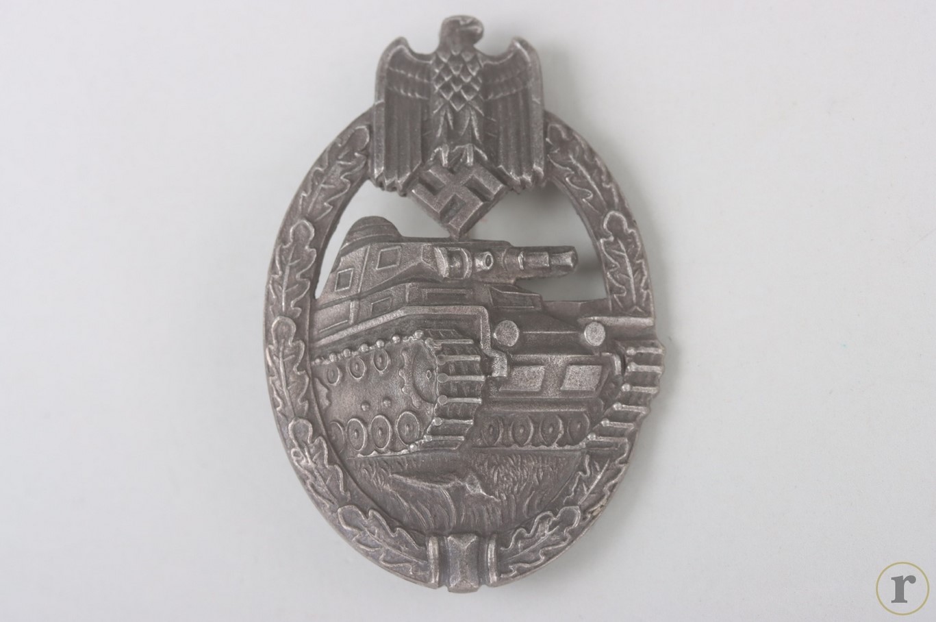 #71-0216 – Tank Assault Badge in Silver ‘Wurster’