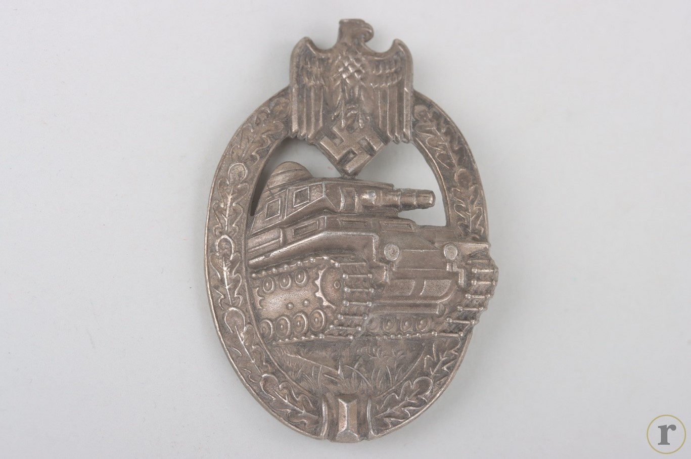 #71-0220 – Tank Assault Badge in Silver ‘A. Scholze’