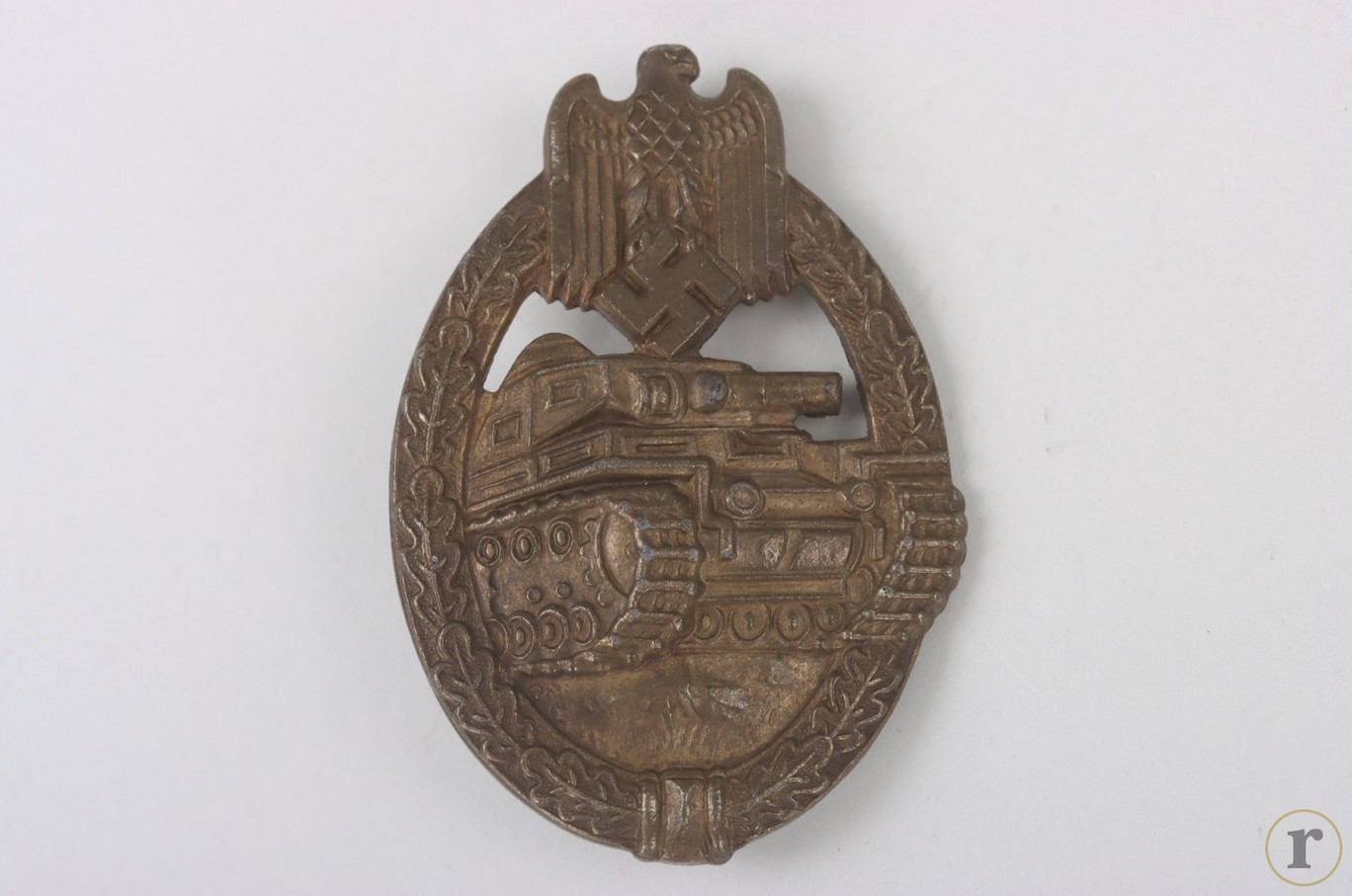 #71-0231 – Tank Assault Badge in Bronze ‘AWS’