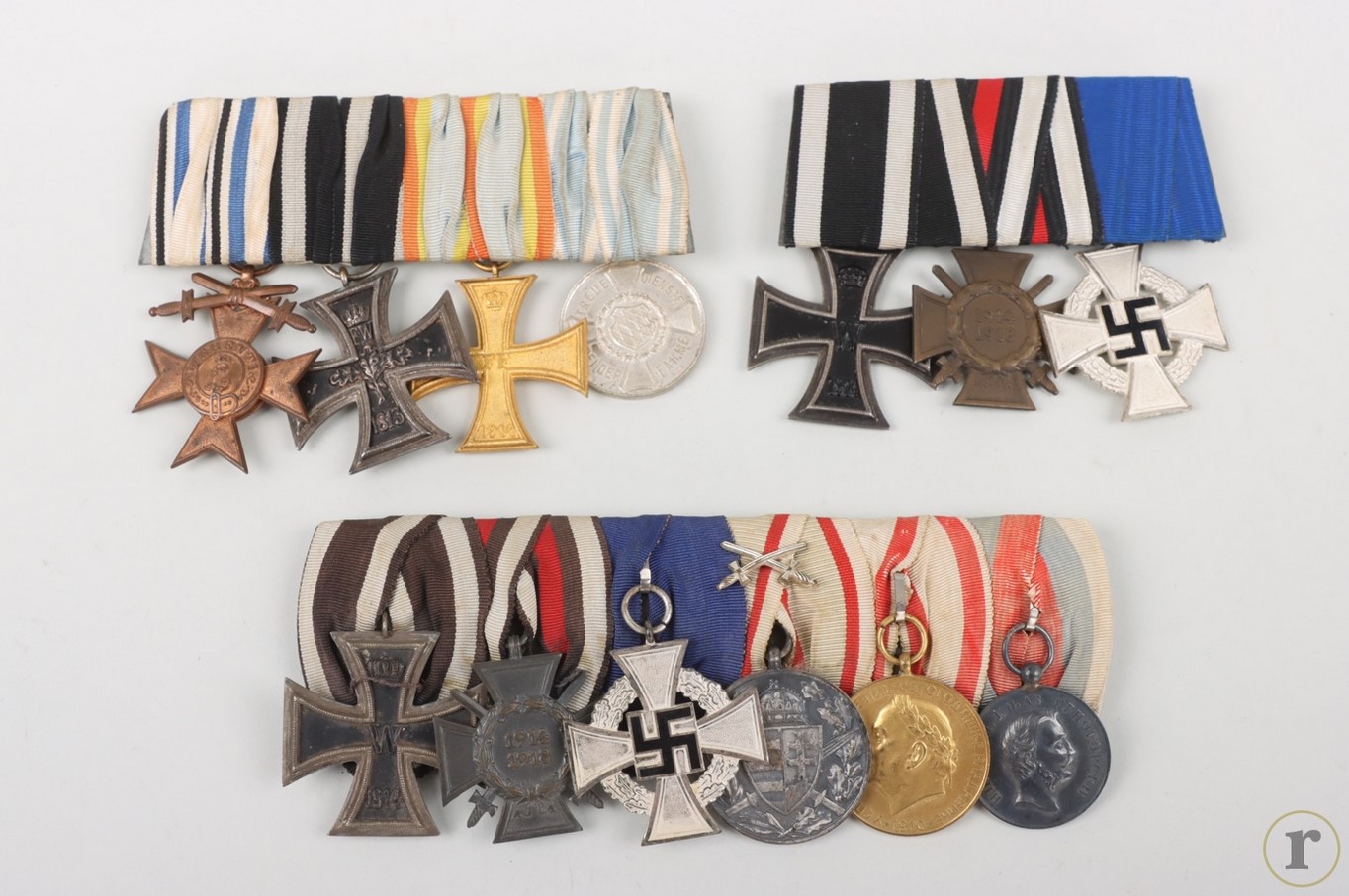 #71-0386 – 3 x medal bars of WWI veterans