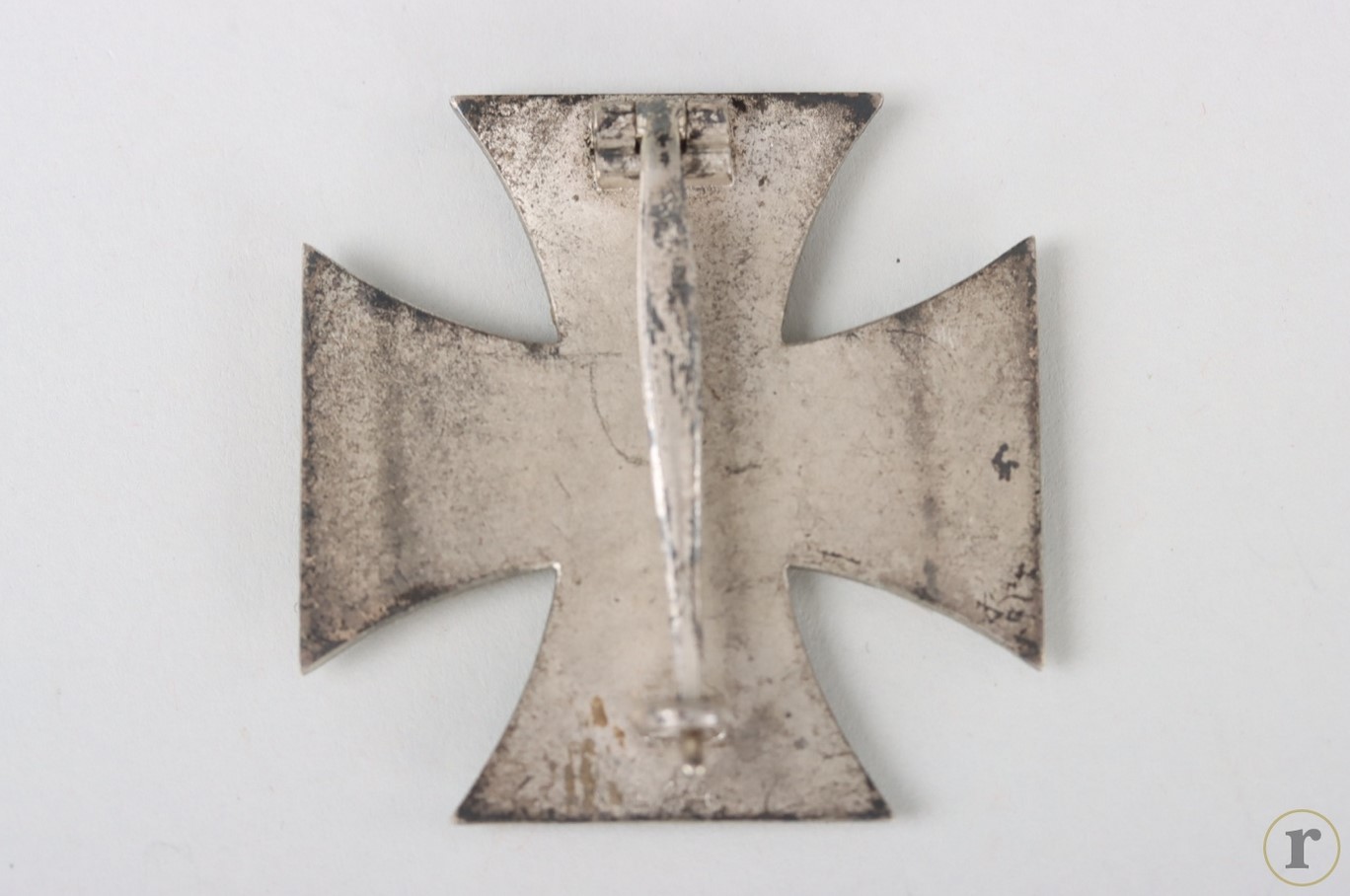 #71-1305 – 1939 Iron Cross 1st Class – L/14 (non-magnetic)