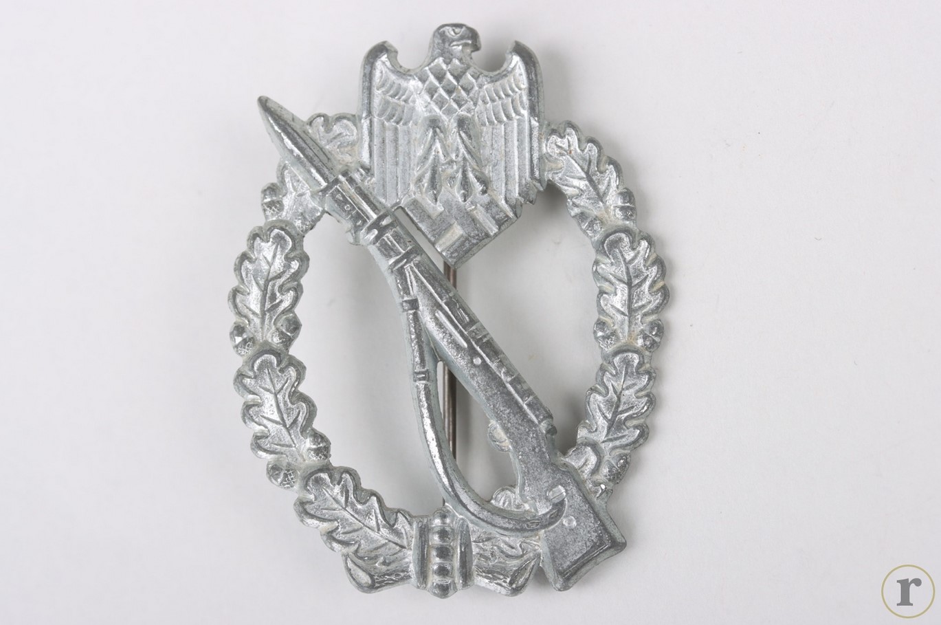 #71-1330 – Infantry Assault Badge in Silver ‘GWL’