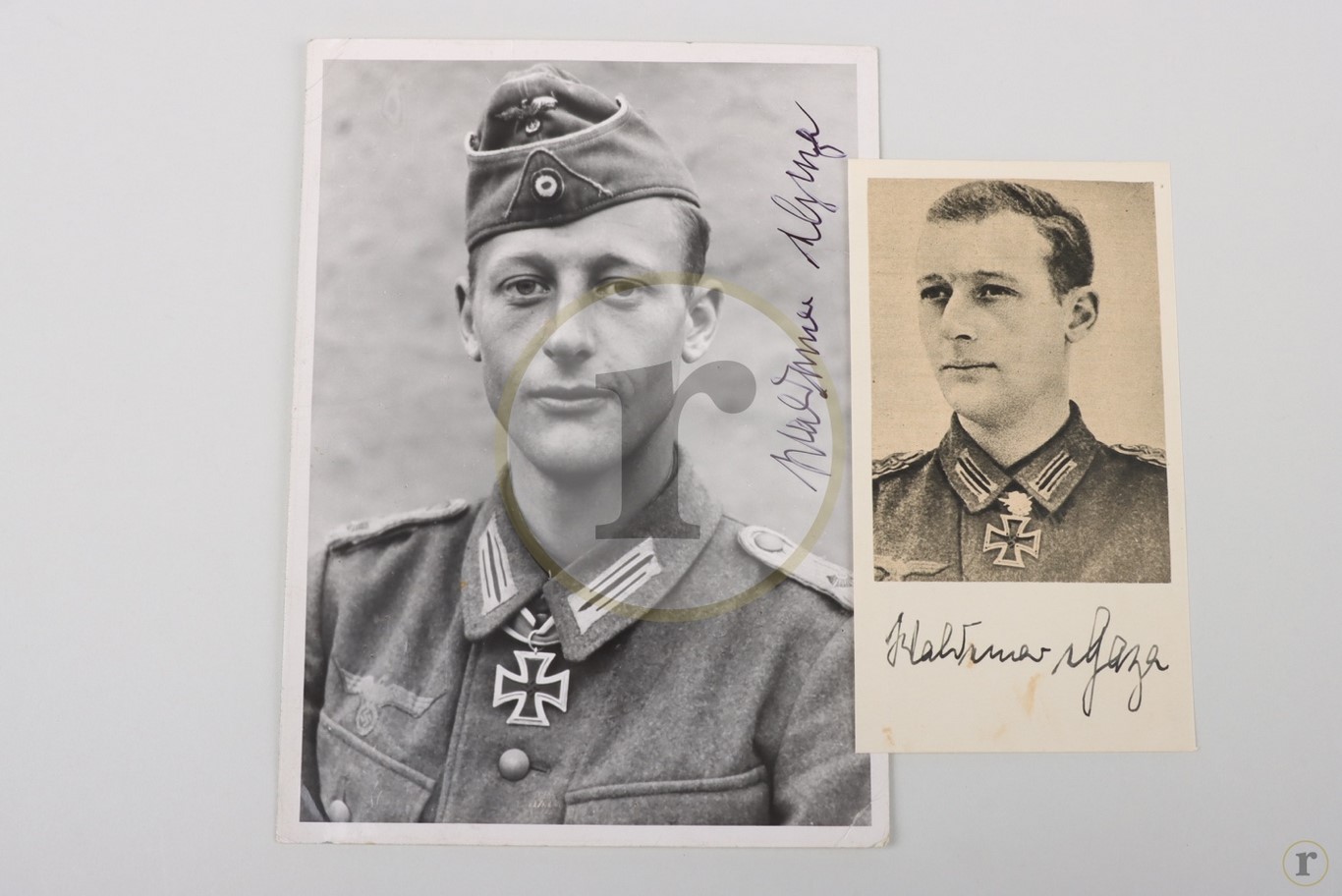 #70-0089 – Gaza, Waldemar von – 2 autographs on photos