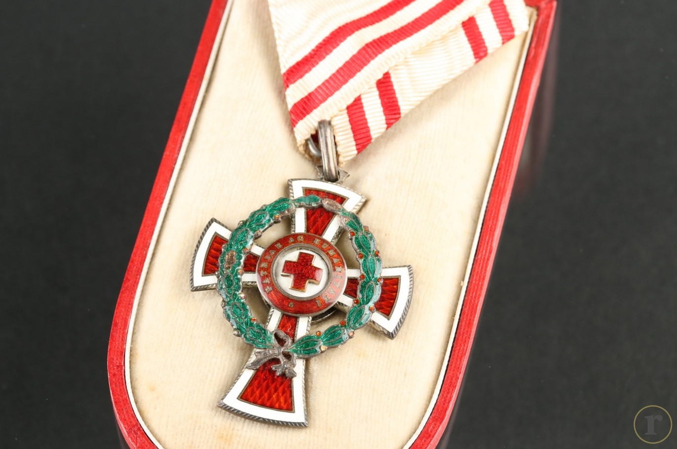 #0400 – Austria-Hungary – Red Cross Decoration 2nd Class with War Decoration in Case