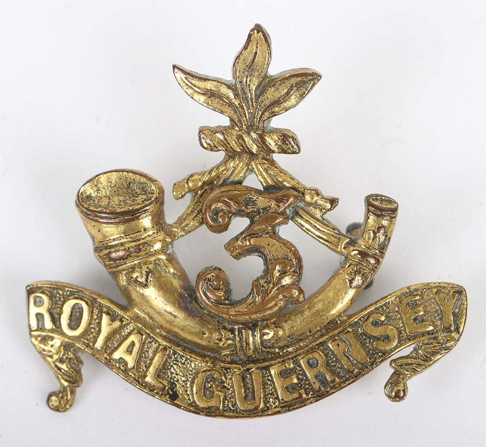 #135 – 3rd Royal Guernsey Light Infantry Officers Headdress Badge