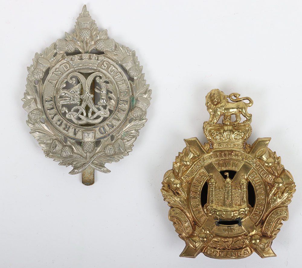 #157 – Scarce Argyll & Sutherland Highlanders Foreign Service Helmet Badge