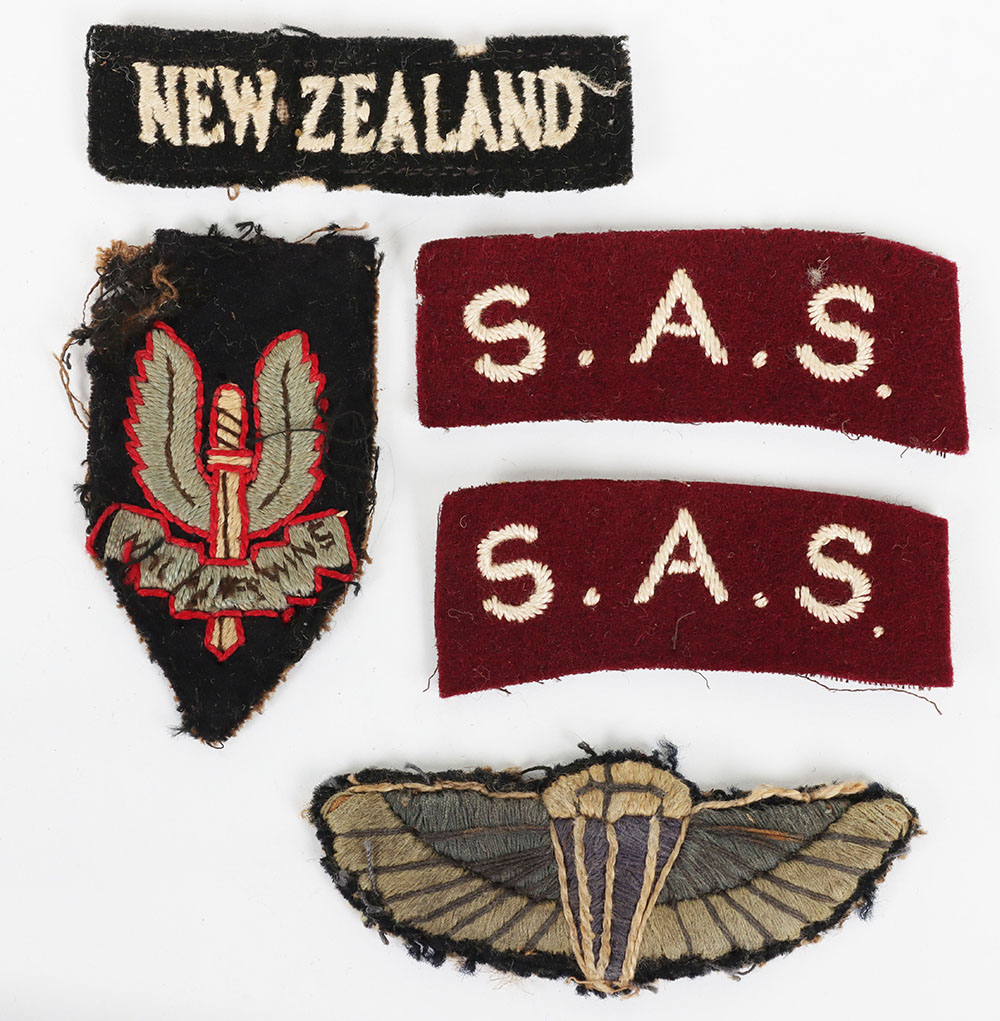 #195 – WW2 Special Air Service (S.A.S) Airborne Insignia Grouping