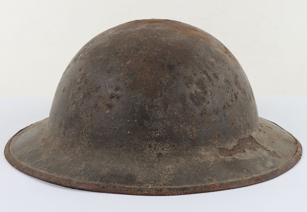 #263 – WW1 British Steel Combat Helmet Shell with Divisional Insignia