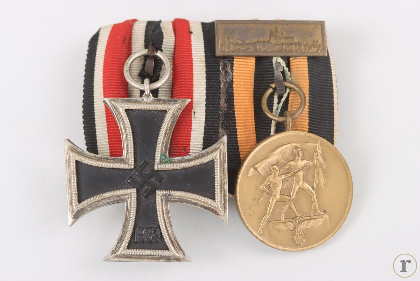 #73-1213 – 2 Place medal bar with Schinkel Iron Cross 2nd Class