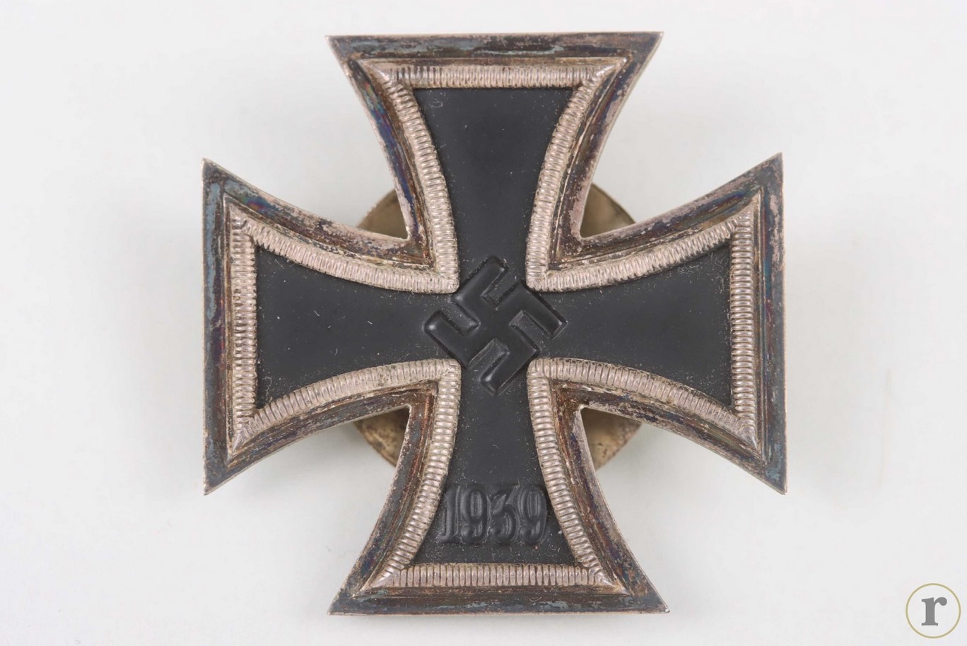 #73-1237 – Screw back 1939 Iron Cross 1st Class ‘L/59’