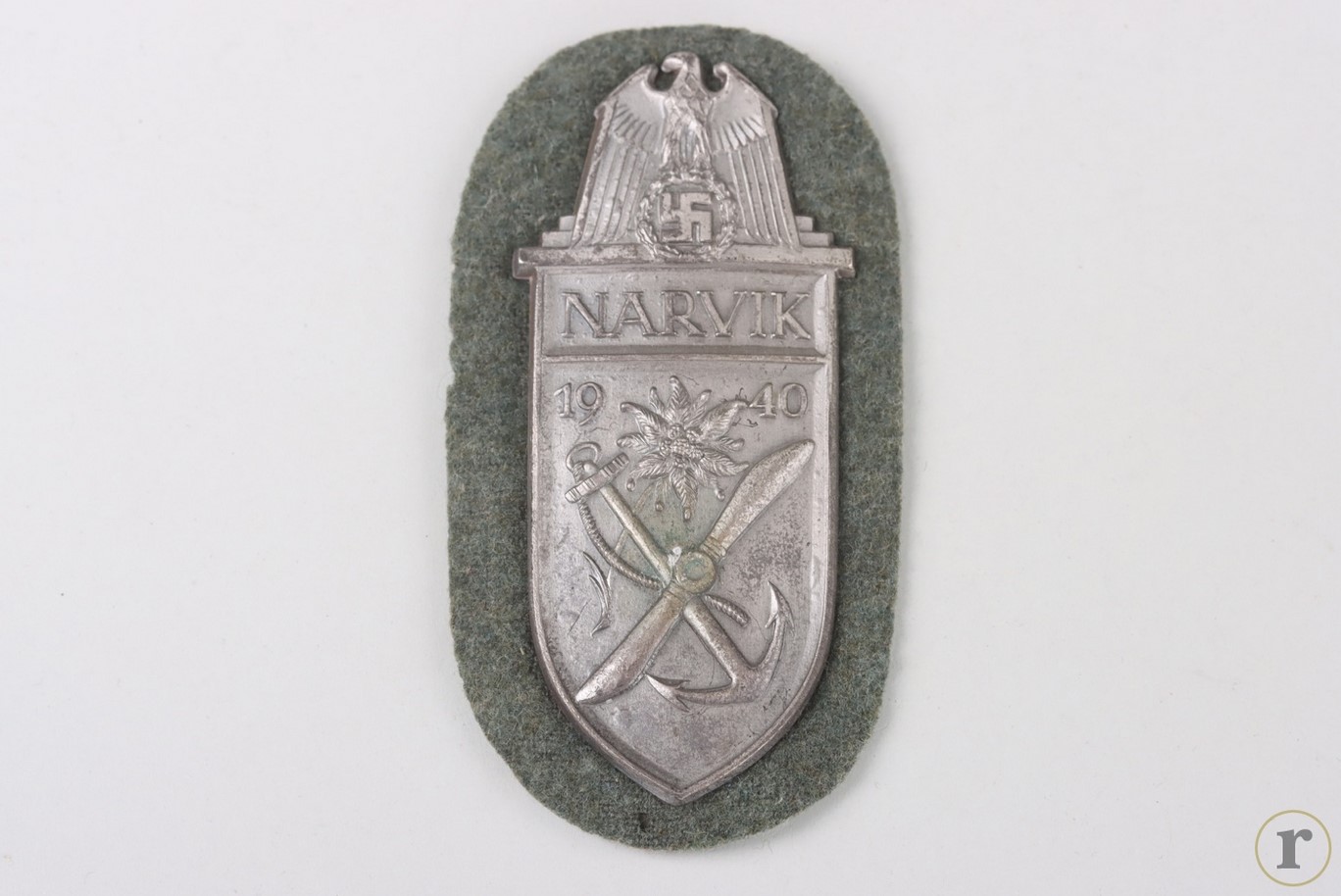 #73-1393 – Heer Narvik Shield ‘Juncker’