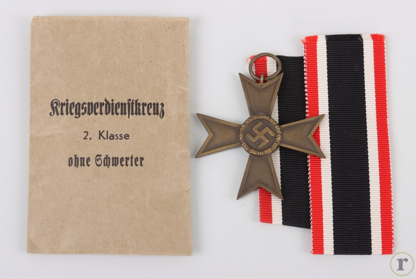 #73-1432 – 1939 War Merit Cross 2nd Class with bag – Lauer (mint)