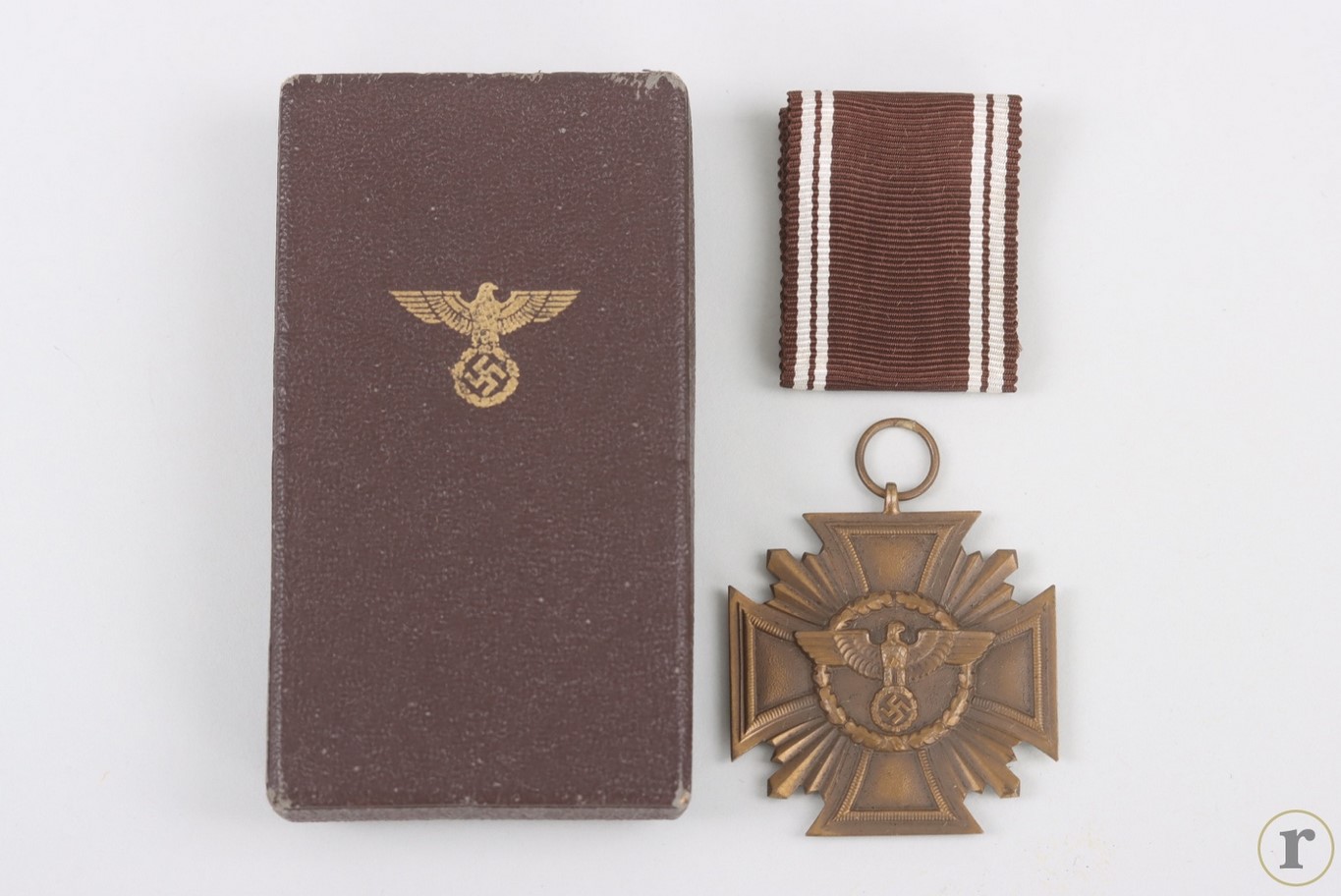 #73-1451 – NSDAP Long Service Award 1st Class (bronze) with case