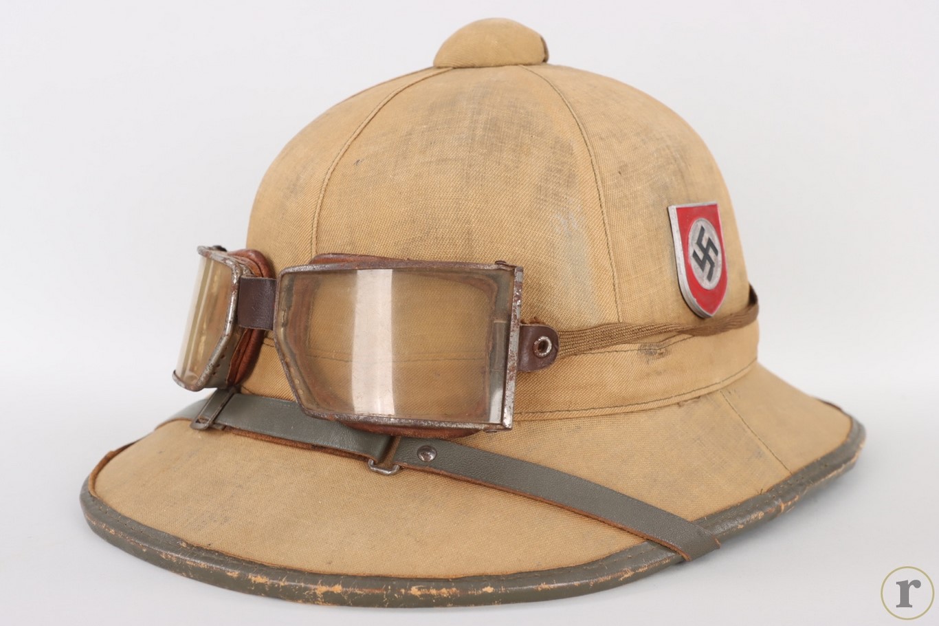 #73-0130 – Waffen-SS Tropical pith helmet with dust goggles – JHS