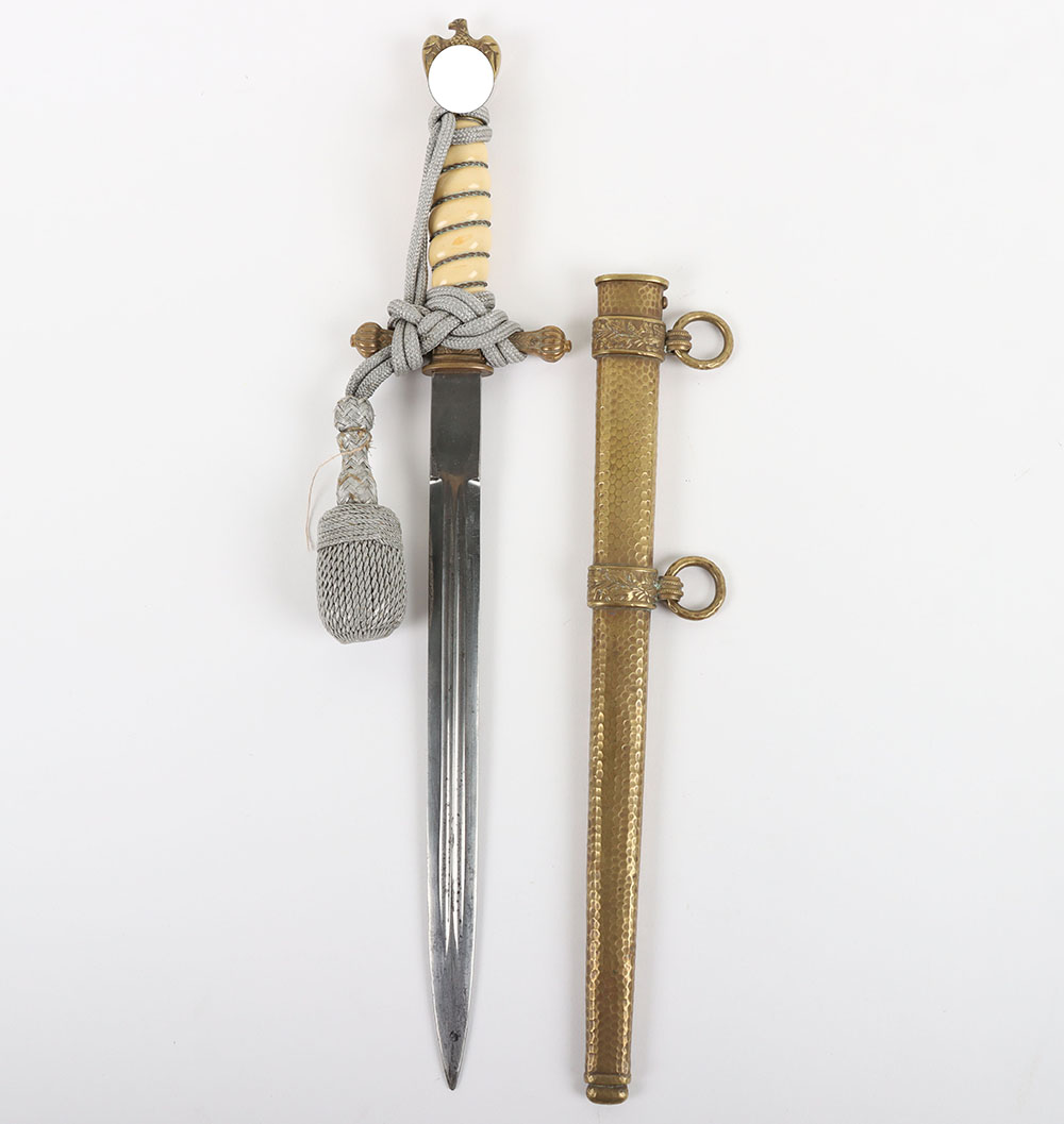 #121 – German Reichsmarine / Third Reich Transitional Pattern Naval Officers Dress Dagger by Paul Weyersberg & Co, Solingen