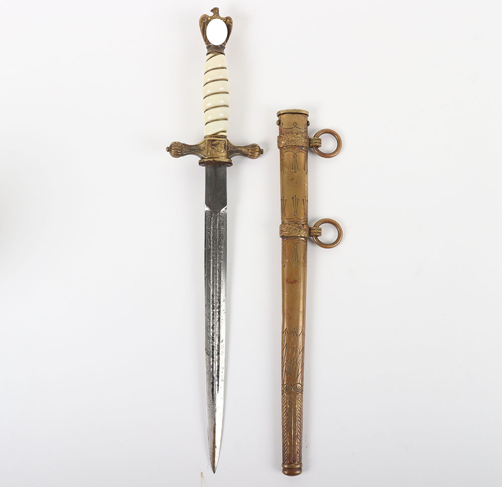 #128 – WW2 German Kriegsmarine Officers Dress Dagger by Clemen & Jung, Solingen